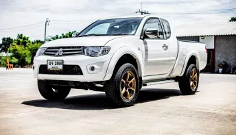 2012 Mitsubishi TRITON 2.5 รถกระบะ