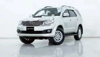 2A972 TOYOTA  FORTUNER 2.5 G AT 2013