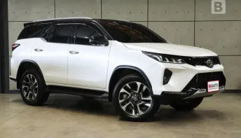 2022 Toyota FORTUNER 2.8 Legender SUV AT รุ่น TOP สุด มี warranty ศูนย์ B8309