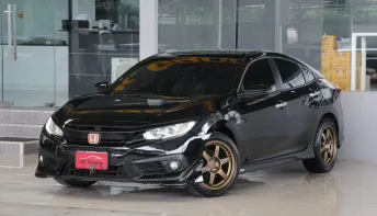 Honda CIVIC 1.8 EL i-VTEC ปี2017 รถบ้านแท้ๆ ใช้น้อยเข้าศูนย์ตลอด สวยเดิมทั้งคัน ไม่เคยติดแก๊ส ฟรีดาว