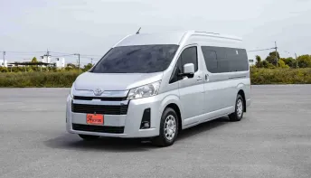 2020 TOYOTA COMMUTER 2.8 GL MT