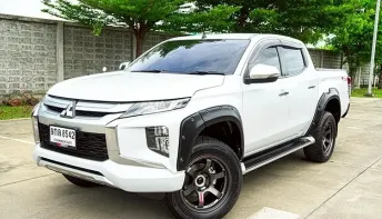 2020 MITSUBISHI TRITON 2.4 GLX PLUS DOUBLE CAB