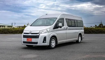 2020 TOYOTA COMMUTER 2.8 GL AT