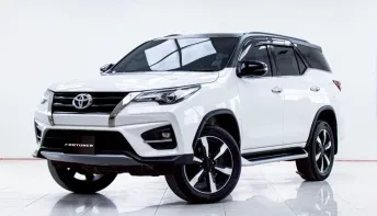 5B950 TOYOTA FORTUNER 2.8 TRD SPORTIVO 2WD AT 2019