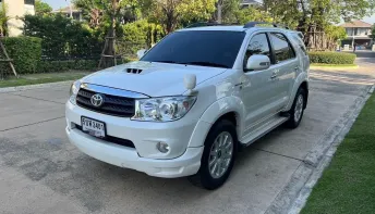 Toyota Fortuner 3.0 V 2008 SUV สภาพดีมาก