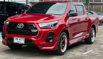 Toyota Hilux Revo Doublecab  2.8 GR Sports A/T ปี2021