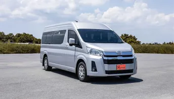 2020 TOYOTA COMMUTER 2.8 GL MT