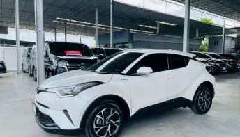 TOYOTA CH-R 1.8 HV HI HYBRID ปี 2019 รถสวย มือแรกออกห้าง ไมล์น้อย 6 หมื่นโล TOP สุด รับประกันตัวถัง