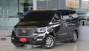 Hyundai H-1 deluxe ปี 2019 เบาะ VIP รถบ้านมือเดียว ใช้น้อยเข้าศูนย์ตลอด สวยเดิมทั้งคัน ออกรถ0บาท