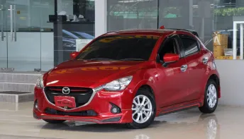 Mazda 2 1.3 Sports High Connect ปี 2017 รถบ้านมือเดียว ใช้น้อยเข้าศูนย์ตลอด ไ่ม่เคยติดแก๊ส ออกรถ0บาท