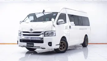 1D973 TOYOTA COMUTER 3.0 D4D AT 2017