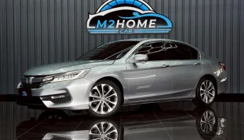 HONDA ACCORD 2.0 EL AT ปี 2016 จด 2017 สีเทา
