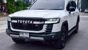 Toyota Land Cruiser 3.3 GR Sport 2024 รถ SUV สุดหรู