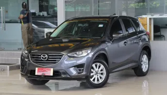 Mazda CX-5 2.0 S ปี 2017 ไมล์แท้7x,xxxโล รถบ้านแท้ๆ เข้าศูนย์ตลอด ไม่เคยติดแก๊ส ออกรถ0บาท