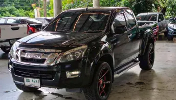Isuzu D-Max All New Spacecab Hi-Lander 2.5 VGS Z DVD ปี 2013จด2014 ผ่อนเริ่มต้น 5,*** บาท