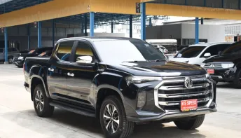 MG Extender 2.0 Grand X D-CAB สีดำ เกียร์ออโต้ ปี 2022