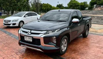 Mitsubishi Triton All New Mega Cab 2.5 GLX เกียร์ธรรมดา ปี 2019 ผ่อนเริ่มต้น 5,*** บาท