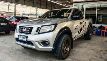 Nissan Navara NP300 King Cab 2.5 ธรรมดา ปี 2016จด2017 ผ่อนเริ่มต้น 4,*** บาท