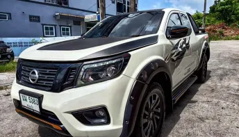 Nissan Navara NP300 King Cab 2.5 Calibre E Black Edition ปี 2019จด2020 ผ่อนเริ่มต้น 5,*** บาท