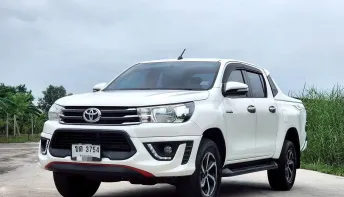 TOYOTA Hilux Revo D-Cab 2.4 TRD Sportivo  M/T ปี 2017