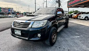 Toyota Vigo Champ Smart Cab 2.5 E Prerunner เกียร์ธรรมดา ปี 2013  ผ่อนเริ่มต้น 4,xxx บาท
