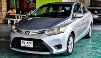 Toyota Vios 1.5 E เกียร์ออโต้ ปี 2015 ผ่อนเริ่มต้น 4,xxx บาท
