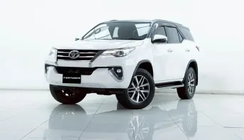 2B049 TOYOTA FORTUNER 2.4 V AT 2019