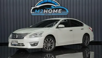 NISSAN TEANA 2.0 XL AT ปี 2013 จด 2014 สีขาว