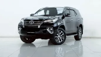 2B052 TOYOTA FORTUNER 2.4 V 2WD AT 2017