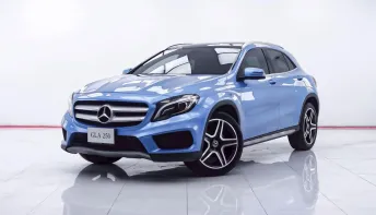 1E027 BENZ GLA-CLASS GLA250 2.0 AT 2016