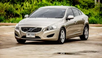 2014 Volvo S60 1.6 DRIVE รถเก๋ง 4 ประตู 