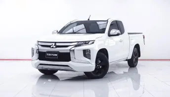 1D996 MITSUBISHI TRITON 2.5 GL MEGACAB MT 2019