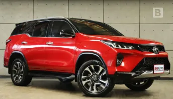 2021 Toyota FORTUNER 2.8 Legender 4WD SUV Black Top AT รุ่น TOP สุด มี warranty ศูนย์ B2780