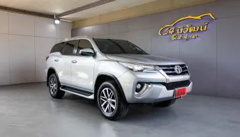 2020 TOYOTA FORTUNER 2.4 V AT