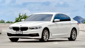 BMW 5 Series 530e Elite 2020 รถซีดานหรูปลั๊กอินไฮบริด