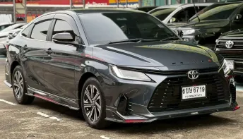 Toyota Yaris Ativ 1.2 Premium Luxury ปี 2025 Topสุดเบาะแดง
