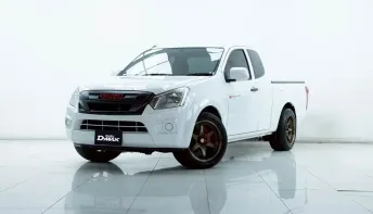 2B067 ISUZU D-MAX 1.9 S SPACECAB MT 2018