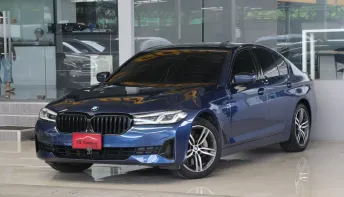 BMW 5 Series 2.0 530e ELITE ปี 2021 ไมล์แท้7x,xxxโล รถบ้านมือเดียว Warranty2026 สวยเดิม ฟรีดาวน์