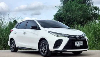 TOYOTA Yaris 1.2 Sport  A/T ปี 2022
