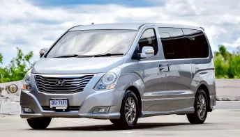 HYUNDAI H-1 2.5 Elite A/T ปี 2015 จด 2016