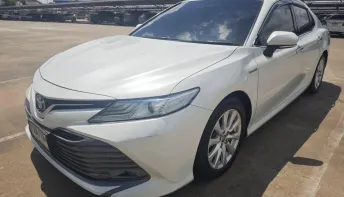 Toyota Camry 2.5 HV 2020 รถมือสองสภาพดี ราคาคุ้มค่า