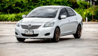2012 Toyota VIOS 1.5 J รถเก๋ง 4 ประตู 