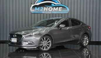 MAZDA 3 2.0 S AT ปี 2018 จด 2019 สี เทา