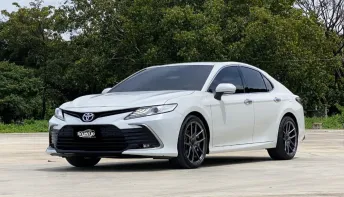 Toyota Camry 2.5 Sport 8AT (MNC) ปี2021