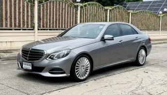 MERCEDES BENZ E300 2.2 BLUETEC HYBRID EXECUTIVE ปี 2015 สภาพนางฟ้า