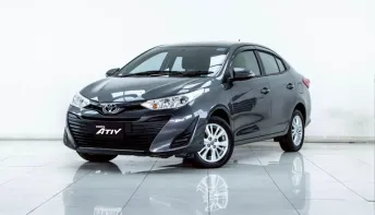 2B095 TOYOTA YARIS ATIV 1.2 E 4DR AT 2019