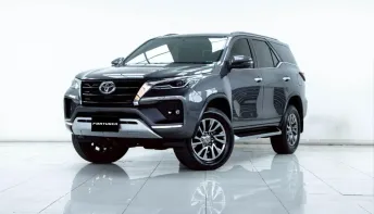 2B099 TOYOTA FORTUNER 2.4 V 2WD AT 2021