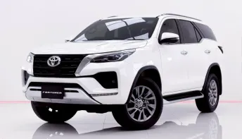 6B232 TOYOTA FORTUNER 2.4 V 2WD AT 2020
