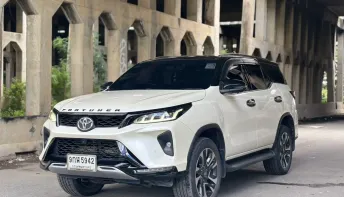 Toyota Fortuner 2.4 LEGENDER 2WD AT ปี 2021