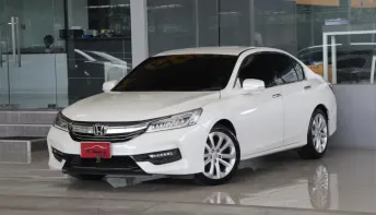 Honda ACCORD 2.4 EL ปี 2018 รถบ้านมือเดียว ไมล์แท้8x,xxxxโล เข้าศูนย์ตลอด ไม่เคยติดแก๊ส ออกรถ0บาท